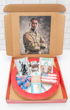 Load image into Gallery viewer, RED, WHITE AND BLUE GIFTZZA